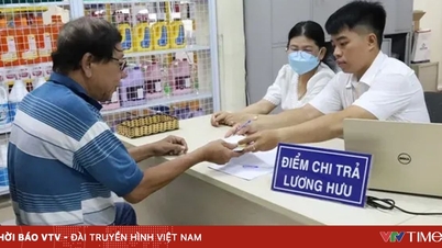 Lebih 3.5 juta orang menerima gabungan bayaran pencen dan elaun semasa Tet (Tahun Baru Cina).