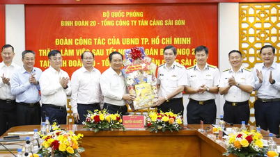 Ketua Komite Rakyat Kota Ho Chi Minh, Nguyen Van Duoc: Selalu ciptakan kondisi yang menguntungkan bagi bisnis untuk berinvestasi dan memperluas produksi serta usaha.