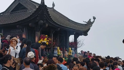 La montagne sacrée de Yen Tu ouvre ses portes pour le festival du printemps 2026
