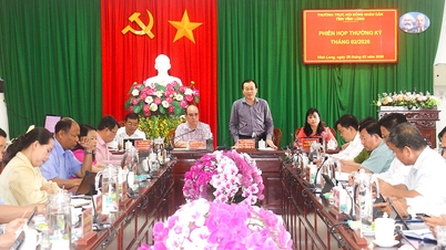 Vinh Long İl Halk Konseyi Daimi Komitesi, Şubat 2026'da olağan toplantısını gerçekleştirdi.