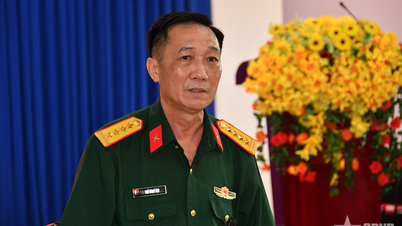 An Giang: Überprüfung der Situation junger Männer, die sich zum Militärdienst melden, und Vorbereitungen für die Truppenübergabe und die Aufnahmezeremonie.