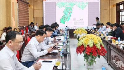 Expedite land clearance for 4 industrial park projects.