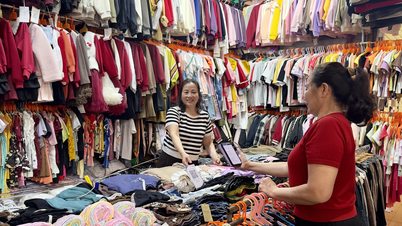 Promover pagamentos sem dinheiro em mercados tradicionais.