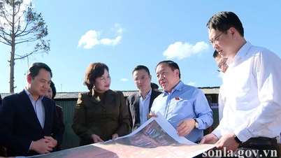 Guvernatorul Băncii de Stat a Vietnamului a recunoscut eforturile depuse de Son La în construirea de internate.