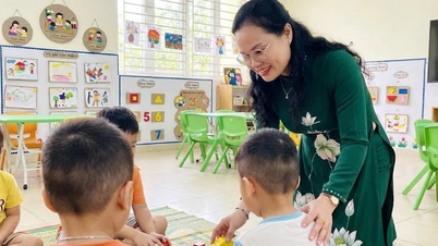 Le Thuy My Chau, a Ho Si Minh-város Oktatási és Képzési Minisztériumának igazgatóhelyettese az oktatás innovációját és felemelkedését ígérte.