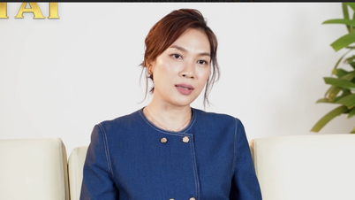 My Tam bereaksi ketika para penonton muda di Delta Mekong tidak mengenalinya.