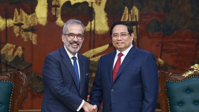 Statsminister Pham Minh Chinh: Løfter forholdet mellom Vietnam og Portugal opp mot et substansielt og effektivt nivå.