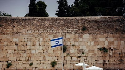 Muitos países estão instando seus cidadãos a deixarem Israel e o Irã com urgência.