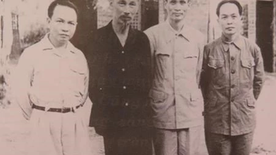 COMEMORAÇÃO DO 120º ANIVERSÁRIO DO NASCIMENTO DO CAMARADA PHAM VAN DONG (1 de março de 1906 - 1 de março de 2026): Um líder excepcional que dedicou toda a sua vida ao país e ao seu povo.