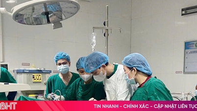 ¿Cómo atraen y retienen los centros de salud en Ha Tinh a los médicos?