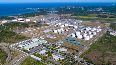 A refinaria Dung Quat vende mais de 180.000 toneladas de produtos.