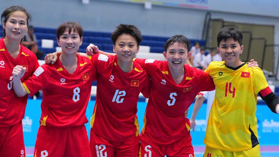 ベトナム対タイ女子フットサル試合のライブ配信（午後6時30分）：早めの決勝戦。