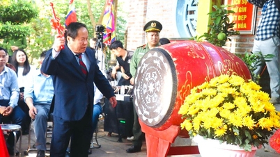 Ceremonia de apertura del Festival del Templo del Rey Le Thai 2026
