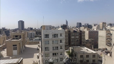 משרד החוץ ממליץ לאזרחי וייטנאם לא לנסוע לאיראן ולישראל אלא אם כן הדבר הכרחי לחלוטין.
