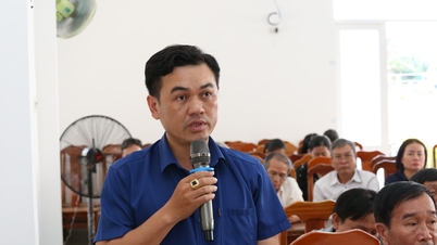 អ្នកបោះឆ្នោតនៅឃុំ Tuyen Quang និងឃុំ Tan Minh បង្ហាញពីការរំពឹងទុករបស់ពួកគេចំពោះបេក្ខជនសម្រាប់រដ្ឋសភានីតិកាលទី ១៦។