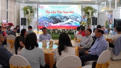 Cao Bang Online Gazetesi'nin haberine göre, ilin merkez bölgesinde bulunan Nguyen Binh Memleket Kulübü, 2026 At Yılı'nda Yeni Yıl kutlaması düzenledi.