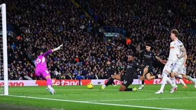 Man City menewaskan Leeds, merapatkan jurang dengan Arsenal dalam carta Liga Perdana Inggeris.