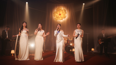 L'université Duy Tan publie un double clip vidéo, « Spring Chorus » et « Welcome Spring », pour célébrer l'année du Cheval.