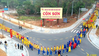 Con Son - Kiet Bac Spring Festival.