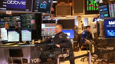 Wall Street beralih kepada strategi 'aset selamat'.