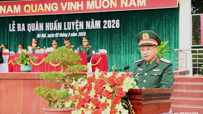 Il tenente generale Le Quang Minh ha partecipato alla cerimonia di inizio dell'addestramento 2026 presso l'Unità 285 (Comando del Mausoleo di Ho Chi Minh).