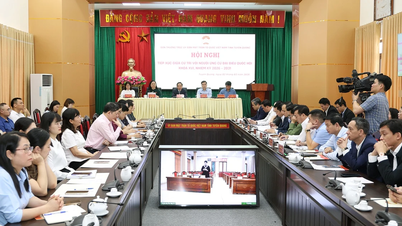 Tuyen Quang organiza um encontro entre eleitores e candidatos à Assembleia Nacional.