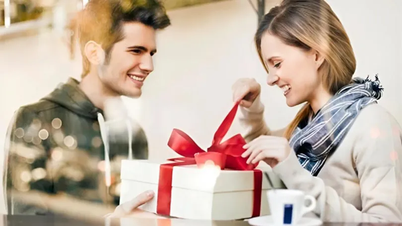 10+ hadiah manis, mengejutkan, dan bermakna untuk pacar Anda pada tanggal 8 Maret.