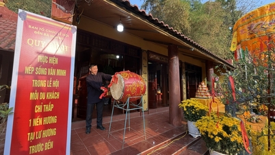 Majlis Perasmian Festival Tradisional di Kuil Ba Hoang - Akhbar Dalam Talian Cao Bang