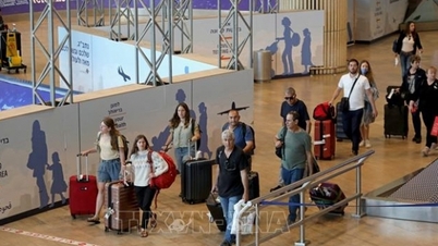 Οι βιετναμέζικες τουριστικές επιχειρήσεις αναστέλλουν προσωρινά τα ταξίδια στη Μέση Ανατολή, δίνοντας προτεραιότητα στην ασφάλεια των τουριστών.