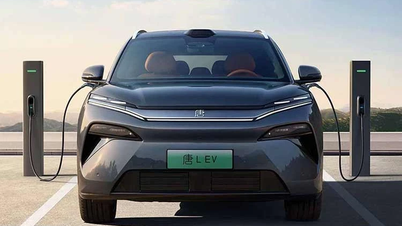 BYD contará próximamente con una estación de carga súper rápida de 1.500 KW, capaz de cargar cientos de kilómetros en sólo 5 minutos.