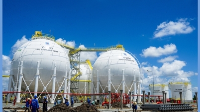 Η PV Gas Trading μειώνει τις παραδόσεις λόγω της σύγκρουσης στη Μέση Ανατολή.