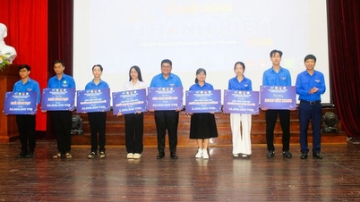 Les jeunes de l'Université d'An Giang lancent le Mois de la jeunesse