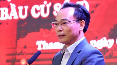 Fungerende minister Hoang Minh Son: Vi vil kjempe mot usunne fenomener innen veiledning og tilleggskurs.