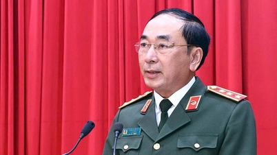 O tenente-general Tran Quoc To renunciou ao cargo de vice-ministro da Segurança Pública, com efeito a partir de 1º de março.