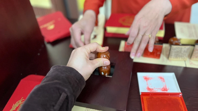 Experience the heritage firsthand at the "Enjoying Imperial Decrees - Preserving the Mark of Woodblock Prints" space.