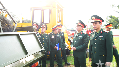 Trung tướng Lê Văn Hướng: Lực lượng Công binh tiếp tục nâng cao chất lượng huấn luyện, làm chủ khoa học công nghệ quân sự hiện đại