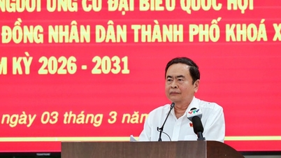 Tran Thanh Man, a Nemzetgyűlés elnöke: Növelni fogja Ho Si Minh-város autonómiáját a föld- és infrastruktúra-gazdálkodásban.