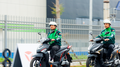 Grab mendukung para pengemudi untuk beralih ke sepeda motor listrik.