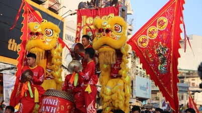 Ho-Chi-Minh-Stadt: Ein farbenprächtiges Laternenfest
