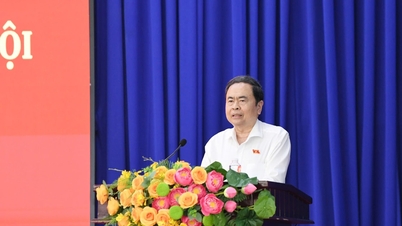 Le président de l'Assemblée nationale, Tran Thanh Man, a participé à une réunion avec les électeurs de la commune de Tan An Hoi et du district de Cu Chi.