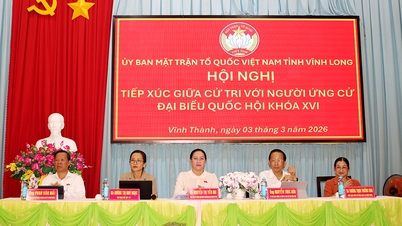 Kandidater till den 16:e nationalförsamlingen möter väljare i Vinh Thanh kommun.
