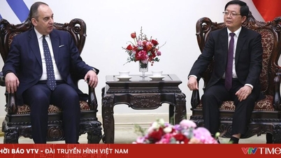 Phó Thủ tướng Chính phủ Hồ Quốc Dũng tiếp Phó Chủ tịch thứ nhất Quốc hội Hy Lạp