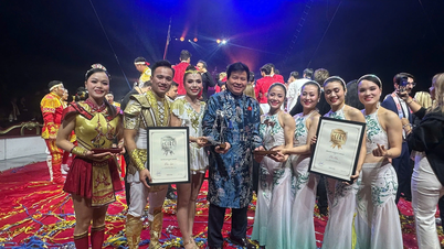 Vietnamesisk cirkus vinner 3 priser i Spanien.