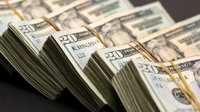 سعر صرف الدولار الأمريكي اليوم (4 مارس): يواصل الدولار الأمريكي ارتفاعه وسط مخاطر تضخم متجددة.
