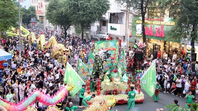 Vibrant colors fill the air during the Lantern Festival across the country.