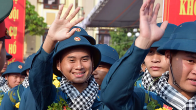 យុវជនជាង ៤៤០០ នាក់មកពីខេត្តតៃនិញបានចុះឈ្មោះចូលបម្រើកងទ័ព។