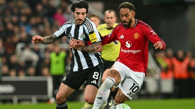 Com uma derrota nos minutos finais, a sequência de vitórias do Manchester United chegou ao fim.
