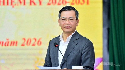 Předseda provinční lidové rady Nguyen Van Son: Vždy naslouchá a chrání legitimní práva lidu.