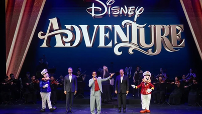 Bintang Iron Man mempengerusikan majlis penamaan untuk kapal persiaran bertemakan Disney pertama di Asia.