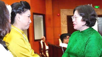 Ho Chi Minh City holds a gathering of outstanding journalists, editors, and artists at the beginning of the Year of the Horse 2026.